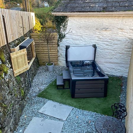 Stunning Cottage Grade 2 Listed With Parking And Hot Tub Bowness-on-Windermere Exterior foto
