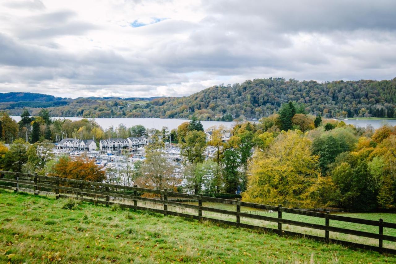 Stunning Cottage Grade 2 Listed With Parking And Hot Tub Bowness-on-Windermere Exterior foto